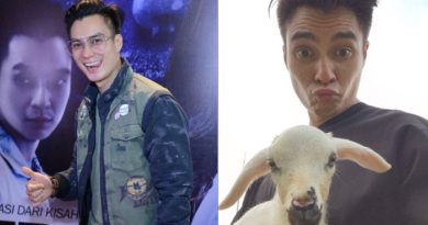 Baim Wong Diikuti Kambing Seusai Melayat
