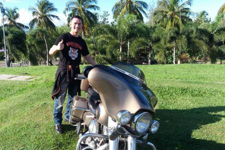 Aditya Herpavi Jelajahi Bengkulu, Kendarai Harley Davidson