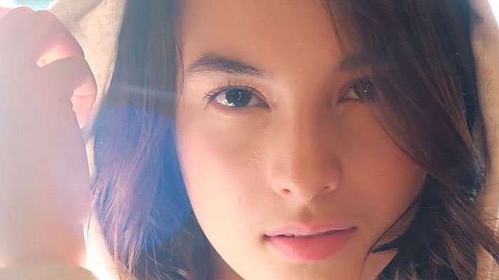Chelsea Islan Menerima Penghargaan Innovative Young Leader 2017