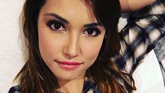 Miyabi Terkenal Unggah Baliho Obat Kuat Ini di Filipina