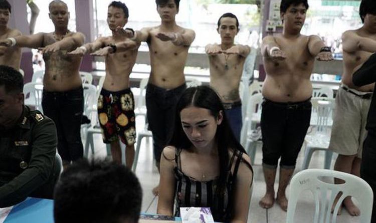 Wajib Militer adalah Mimpi Buruk Kaum Transjender di Thailand
