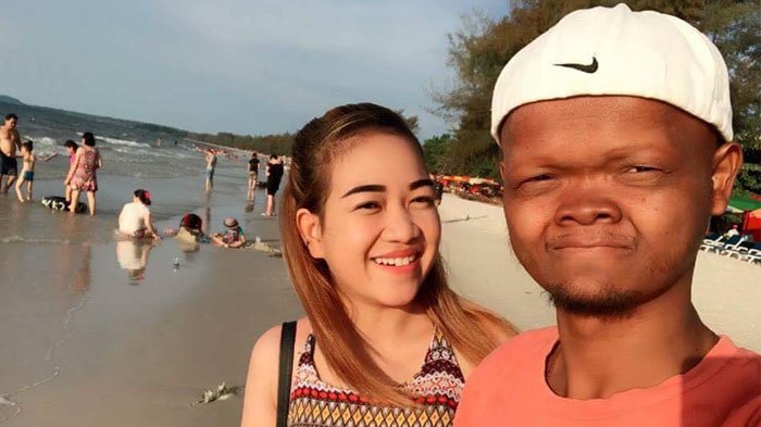 Karena Cinta, Perempuan ini Tidak Peduli Sindiran Netizen Soal Pacarnya