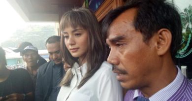 Kirana Larasati Hadiri Sidang Cerai Perdana, Duh Sayang Banget
