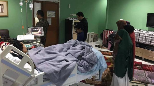 Wajah Julia Perez Ditutupi Kain Saat Jalani Operasi