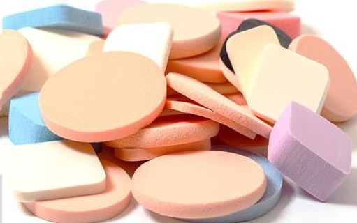 Wanita Wajib Tahu 7 Jenis Spons Makeup Berikut Ini