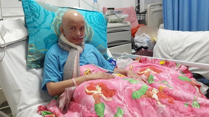 5 Seleb Tanah Air Yang meninggal karena kanker payudara