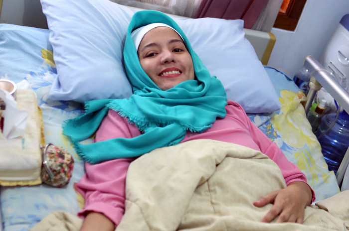 5 Seleb Tanah Air Yang meninggal karena kanker payudara