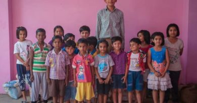 Anak Tertinggi Di Dunia, Bocah 8 Tahun Ini Tingginya Mencapai 2 Meter