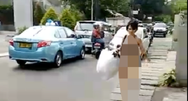 Polisi Sudah Amankan VM, Wanita yang Nyaris Bugil Saat Belanja di Apotik