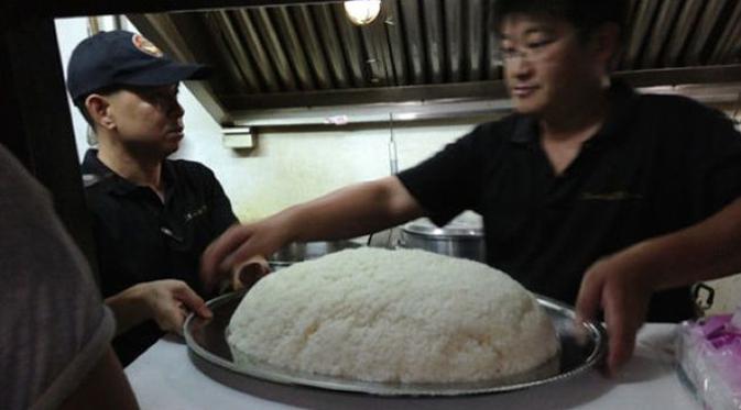 Mau Makan Gratis Dan Enak Datanglah Ke Restoran Jepang Mewah Ini