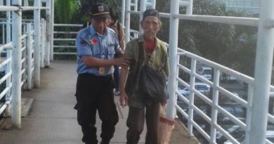 Mengejutkan Pengemis Di Jaktim Ini Bawa Uang Jutaan Rupiah Saat Di Razia