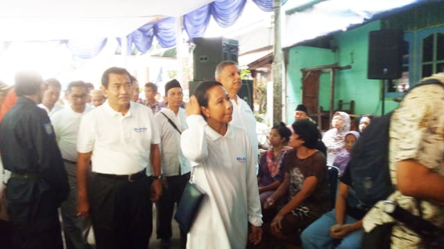 Presiden Jokowi Membagikan 200 Ribu Paket Ramadhan Ke Wilayah Penjaringan