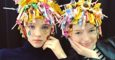 Stylist Asal Jepang Ini Hadirkan Headpiece dari Lego hingga Sponge