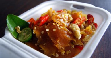 Suka Seblak 4 Tempat Di Bandung Ini Patut Dicoba