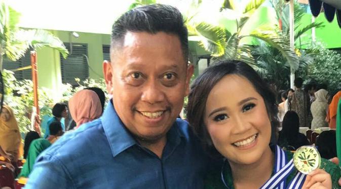 Tukul Bangga pada Anaknya Yang Diterima Di Perguruan Tinggi Negeri