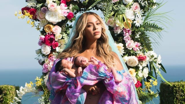 BAYI KEMBAR BEYONCE HADIR UNTUK PERTAMA KALINYA DI MEDSOS