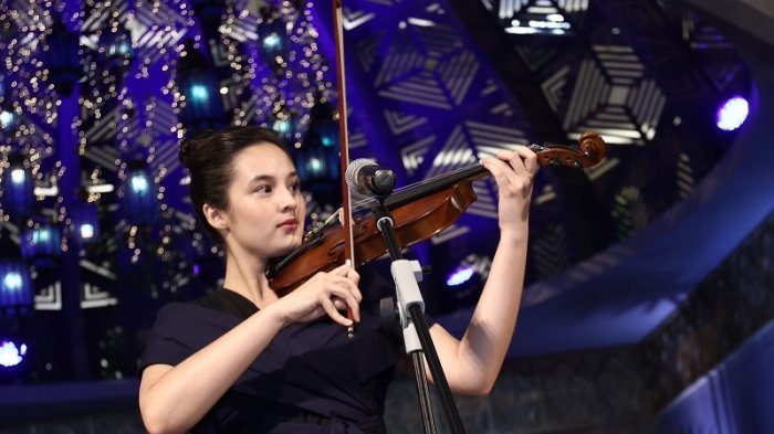 Demi Ayat-ayat Cinta 2, Chelsea Islan Belajar Main Biola