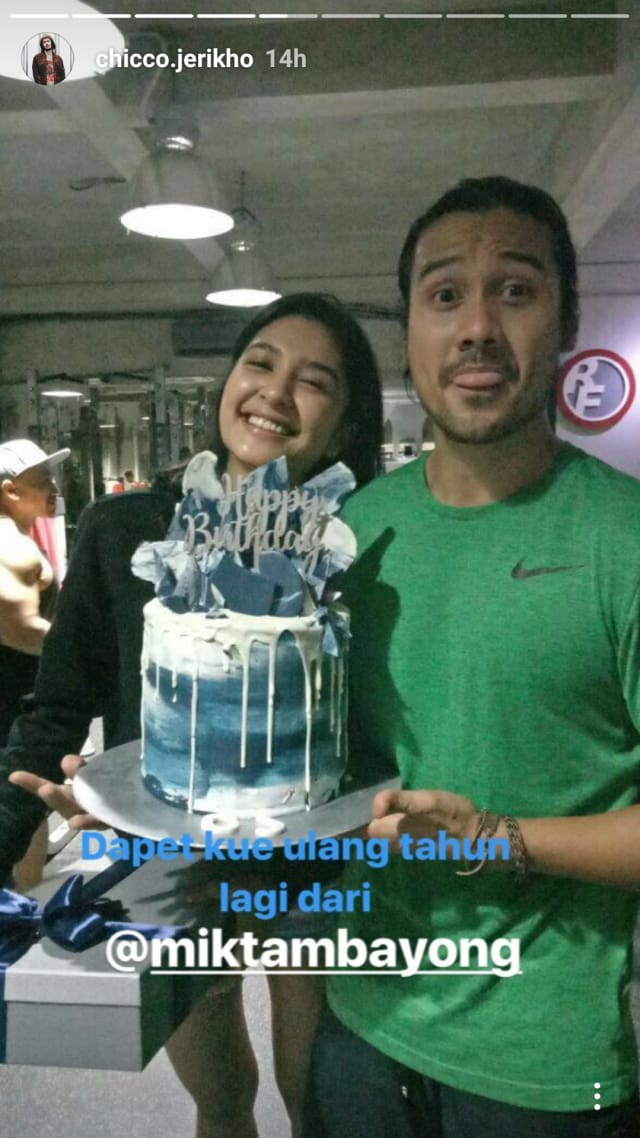 KEDEKATAN MIKHA TAMBAYONG DAN CHICCO JERIKCO
