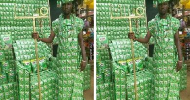 KREATIF, BUNGKUS MILO DIJADIKAN JUBAH KERAJAAN