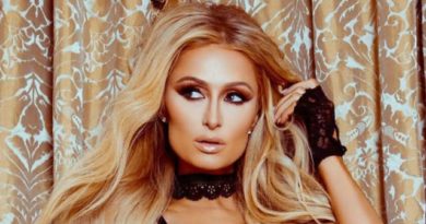 PARIS HILTON KEMBALI RILIS SINGLE BARU SETELAH ABSEN 11 TAHUN