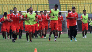 PERSIJA SIAP BERTANDING LAWAN PERSIB