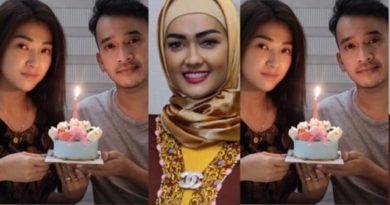 RUBEN DAN SARWENDAH BERI KUE ULANG TAHUN UNTUK MENDIANG JUPE