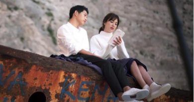 TERNYATA SONG JOONG KI DAN SONG HYE KYO BERPACARAN SEJAK SYUTING DESCENDANTS OF THE SUN