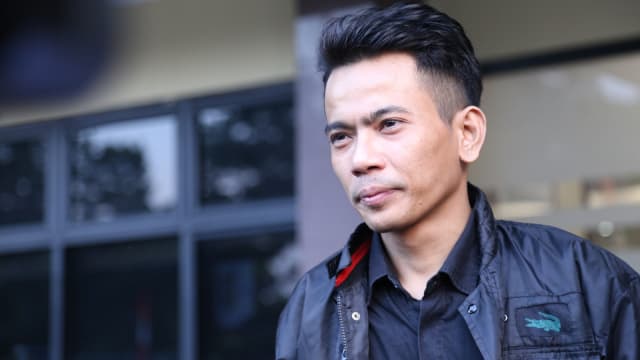 TIDAK TERIMA DI BILANG TENGIL ARIS IDOL LAPORKAN IHSAN TARORE ATAS KASUS PENCEMARAN NAMA BAIK