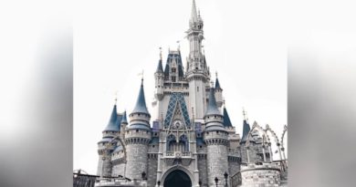 Tawarkan Sensasi Makan di Angkasa, Disney Bangun Restoran Galaksi
