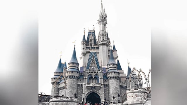 Tawarkan Sensasi Makan di Angkasa, Disney Bangun Restoran Galaksi