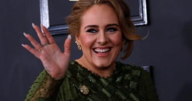Alami Masalah Serius Dengan Pita Suaranya Adele Batal Konser di Inggris