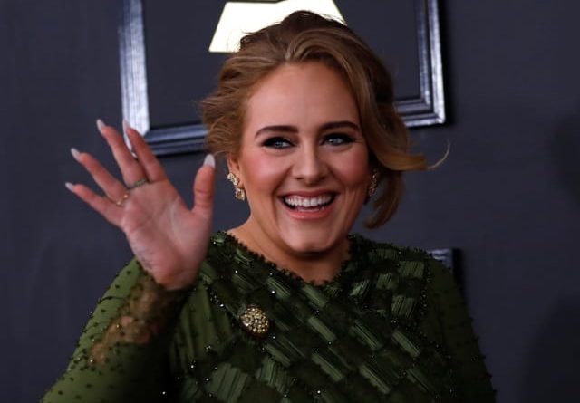 Alami Masalah Serius Dengan Pita Suaranya Adele Batal Konser di Inggris