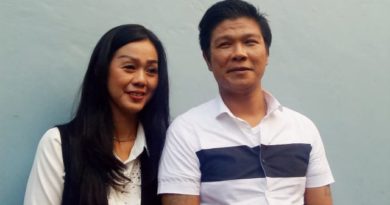 Andika Kangen Band Gandeng Seorang Wanita dan Sebut Hanya Teman