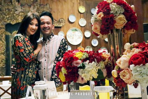 Dinner Ultah Ruben dan Sarwendah Begitu Romantis di Penuhi Bunga