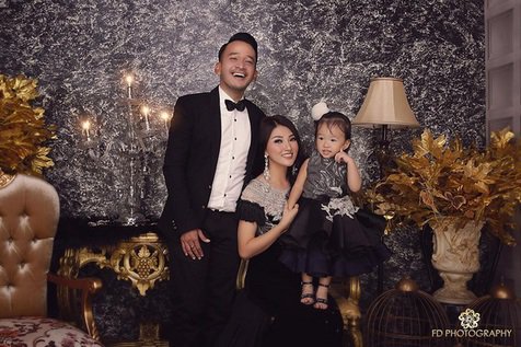 Dinner Ultah Ruben dan Sarwendah Begitu Romantis di Penuhi Bunga