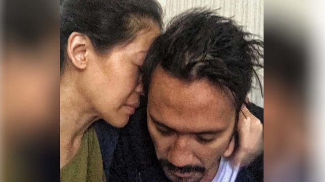 Mieke Amalia Hancur Melihat Tora Sudiro Menangis