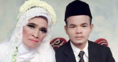 Begini Kisah Nenek 67 Tahun dan Duda Muda 25 Tahun