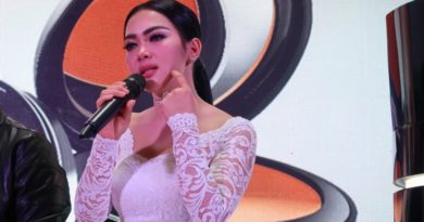 Beginilah Pengakuan dari Syahrini Kenapa Wajahnya Terlihat Flawless