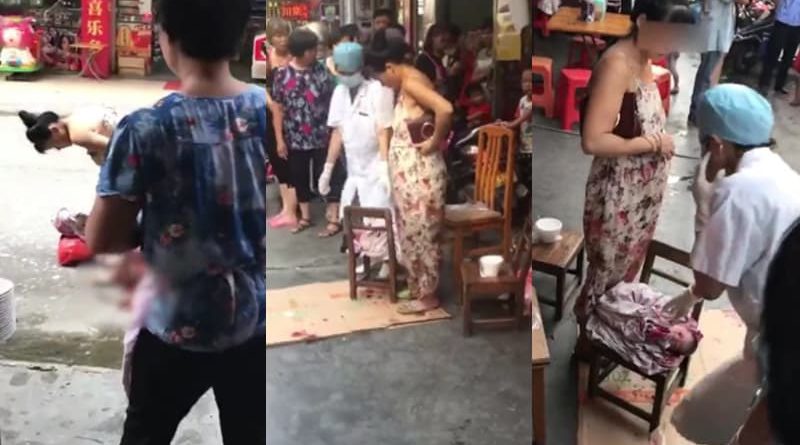 Ibu Ini Melahirkan di Pinggir Jalan Karena Air Ketuban Pecah