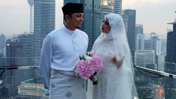 Maskawin Pernikahan Engku Emran dengan Laudya Cynthia Bella