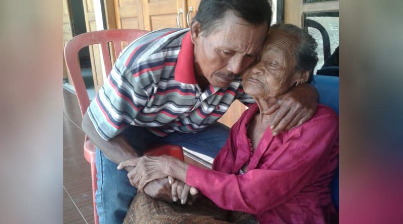 Mengharukan Anak dan Ibu Terpisah 38 Tahun Kini Bertemu Kembali
