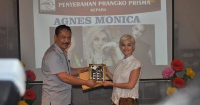 PT Pos Indonesia Gandeng Agnez Mo Sebagai Brand Ambassador