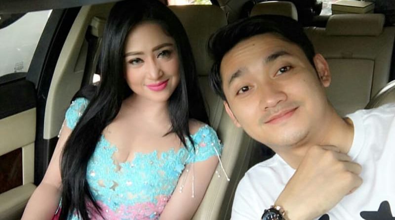 Pedangdut Dewi Persik Akan Segera Menikah