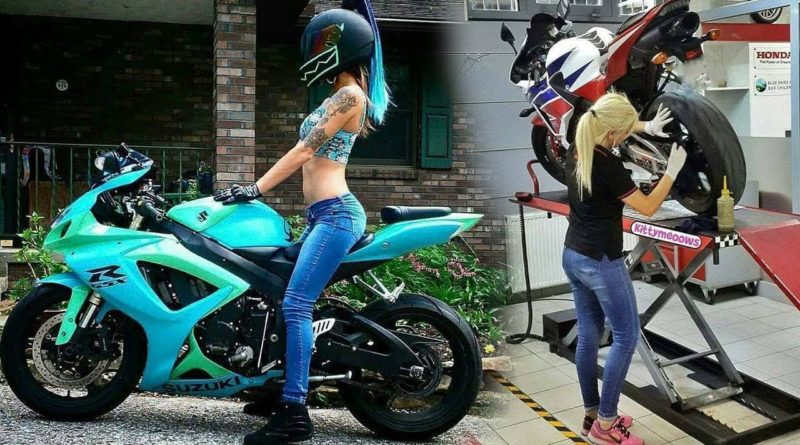 Wanita Seksi Ini Pamerkan Sensasi Ekstrem Motor Sport