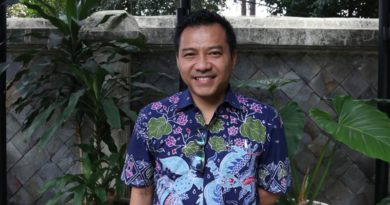 Anang Hermansyah Dibilang Pelacur, Musiknya Buat Dagang