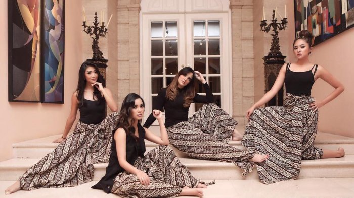 Marshanda Masuk Geng Sosialitanya Nia Ramadhani di Girls Squad