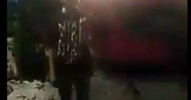 Viral Video Akibat Mau Eksis Bikin Vlog Malah Disambar Kereta Api