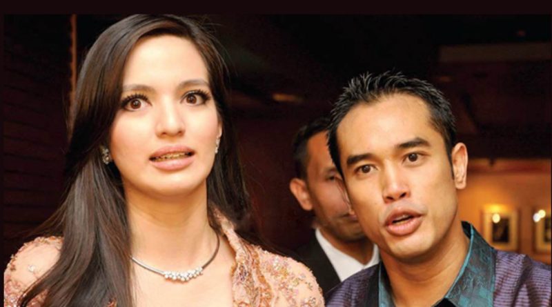 Kesal! Di Depan Nia Ramadhani Ardi Bakrie Lirik Wanita Lain