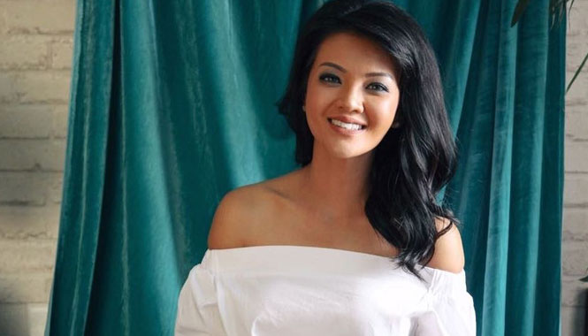 Salfok, Farah Quinn cuma Pakai Bikini di Salju Seksi!