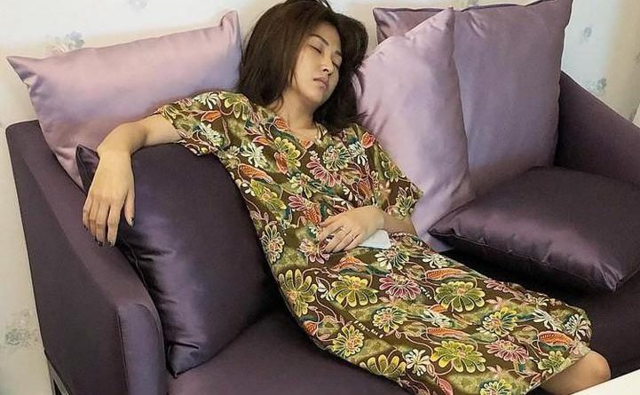 Sarwendah Setia Nunggu Ruben Onsu Pulang Kerja Sampai Larut Malam